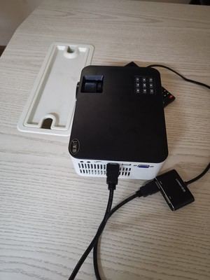 大家谈谈个人看法福满门投影机怎么样，真的很差？