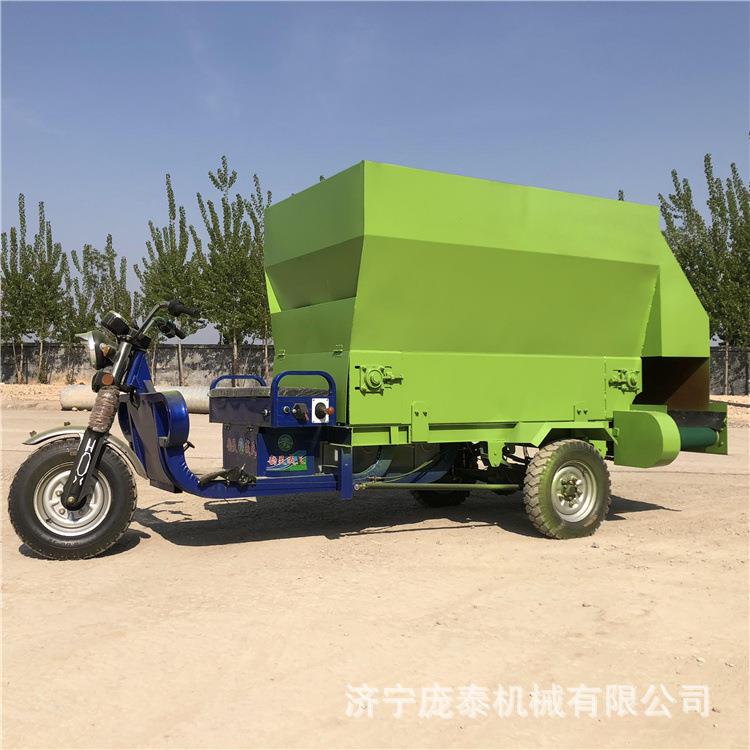 多功能R粉碎牛搅机拌撒料一体车羊电动型喂料柴油自走NPS式TM撒草