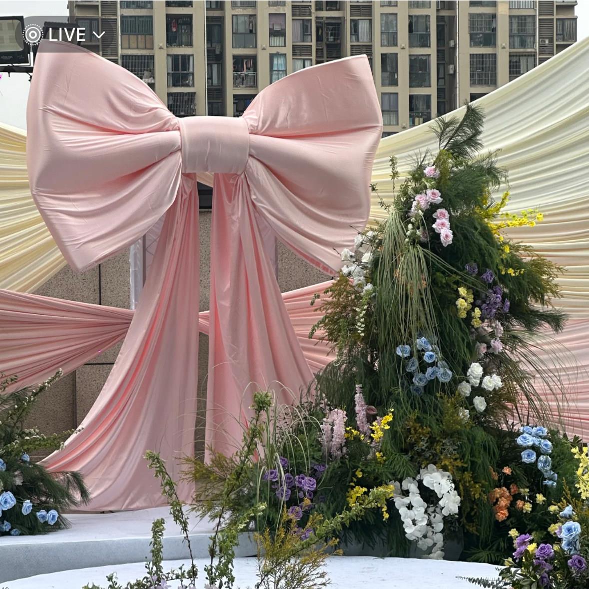 粉色绸缎蝴蝶结超大成品装饰结婚用品婚房布置氛围感套装婚礼高级