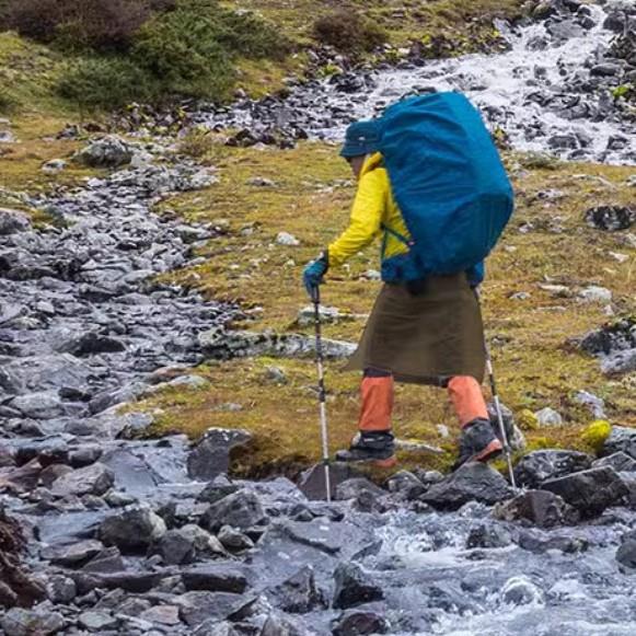 三峰出 户外防水雨裙 雪裙 登山野营便捷雨披 户外围裙