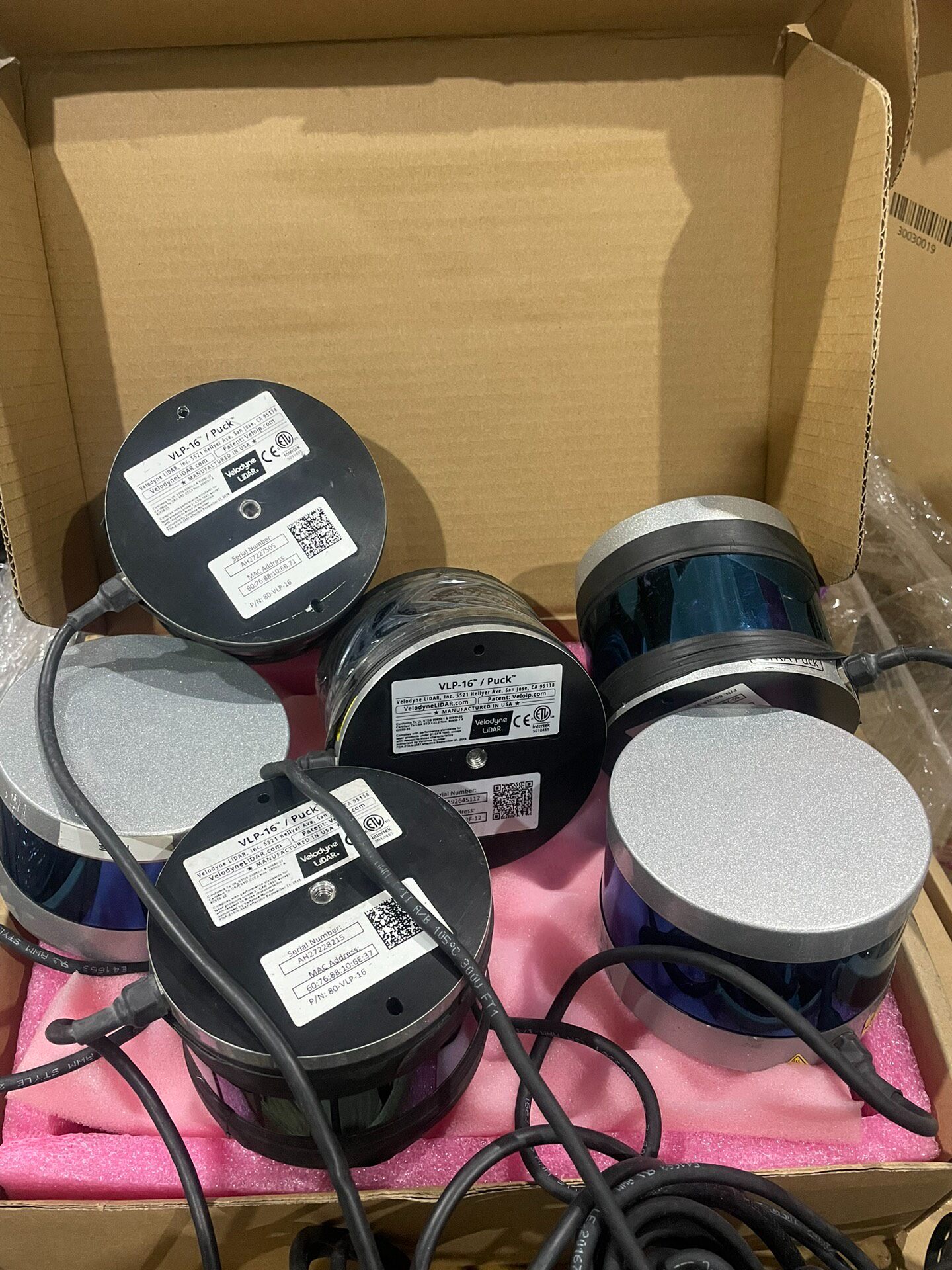 Velodyne威力登vlp-16  16线激光雷达