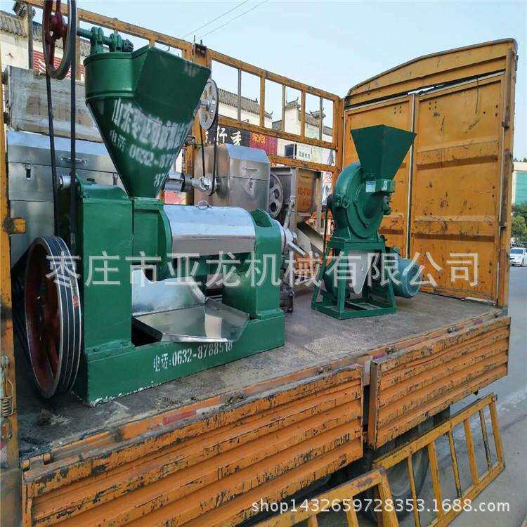小型家用豆油机工作原理 芝麻花生榨油机图片 螺旋式棉籽榨油机