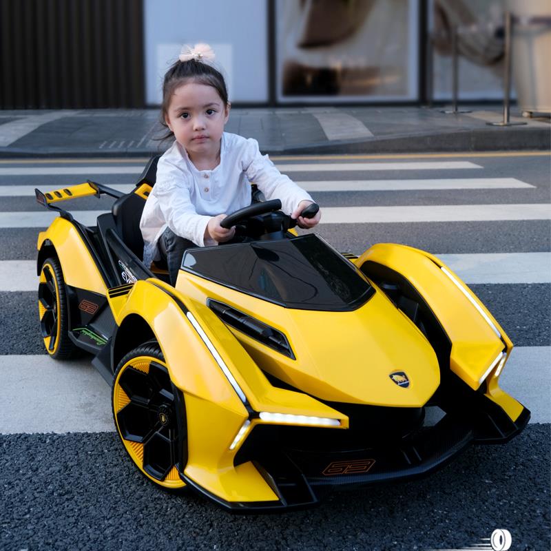 高档儿童电动宝汽车赛车四轮兰博遥控宝可玩具童车坐人超男跑女小