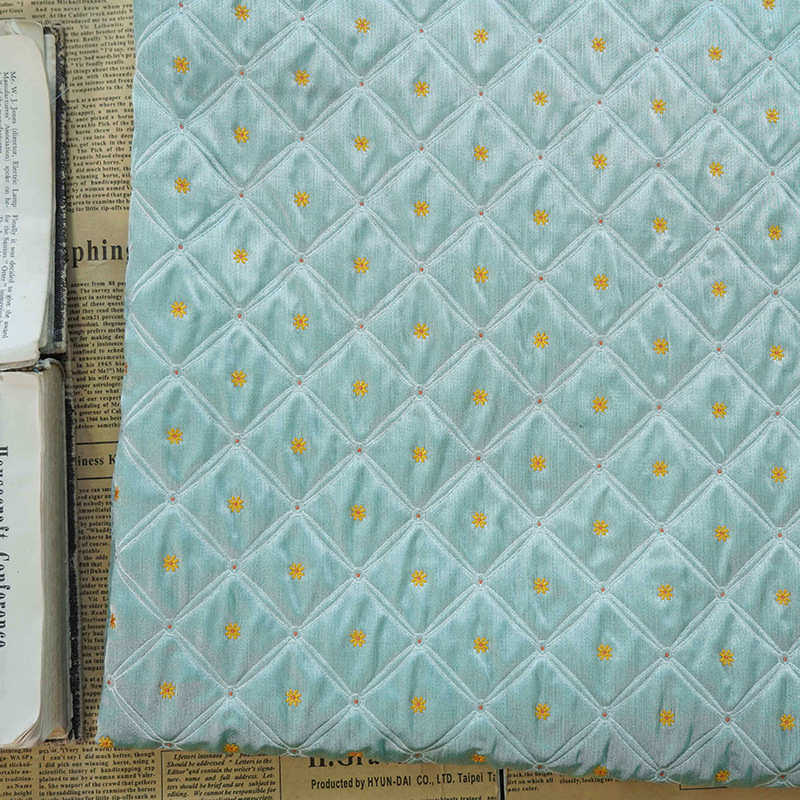 薄荷绿菱形格经典柔软小黄花春秋简约风女装面料色织花束装饰布料,纺织面料/辅料/配套,服装花边,淘宝优惠券,粉丝福利购,淘宝优惠卷