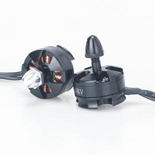 2204无刷电机2300kv穿越机航模四轴暴力风扇外转马达MT2204多旋翼