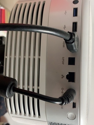 极米和小米投影仪对比细节,大家说说哪个好用些?