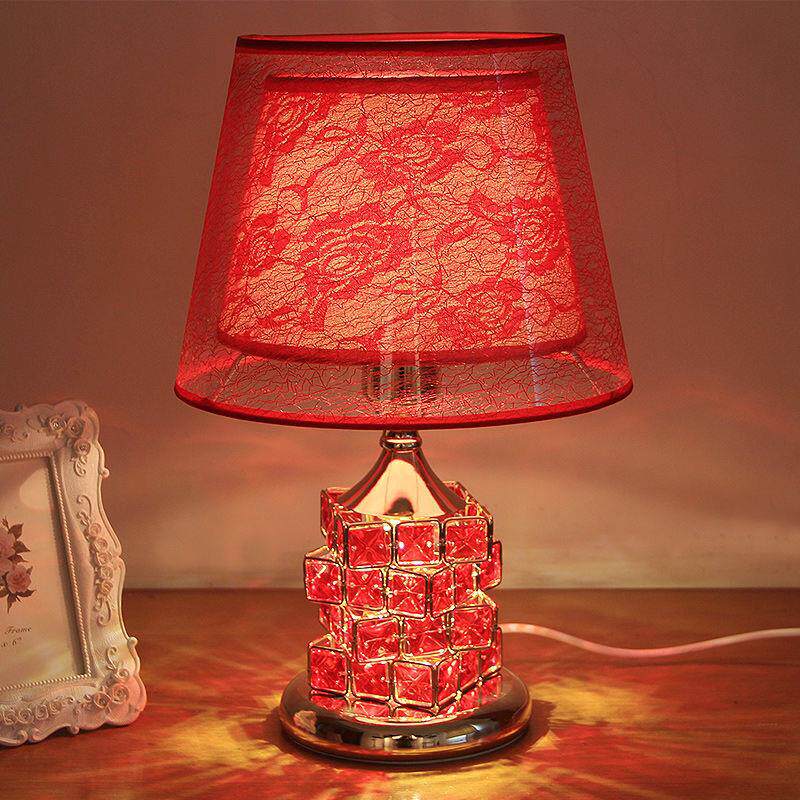 水晶结婚台灯卧室床头灯家用简约现代温馨浪漫结婚装饰婚房灯喜红