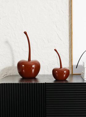 创意家居用品红色樱桃样板间电视柜酒柜树脂工艺品装饰摆件高级感