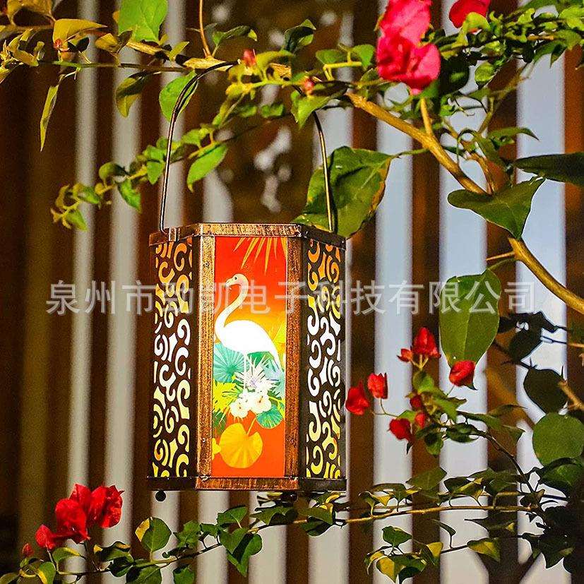 跨境室外照明装饰灯花园庭院太阳能镂空灯笼大号树林铁灯笼