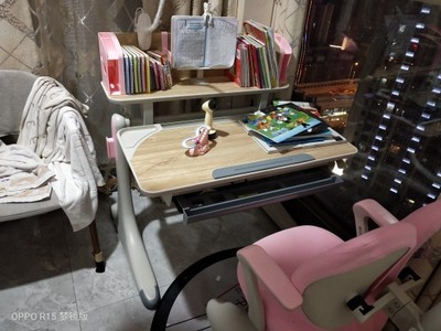 法兰芭比好学童儿童学习桌怎么样，入手让人失望吗