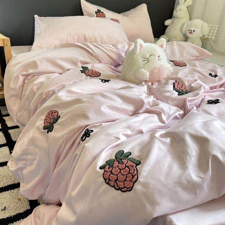 夏季冰丝被套少女心粉树莓3四件套水洗真丝凉感床单被罩床上用品