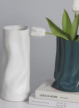 褶皱摆件客厅电视柜简约插花北欧餐桌装饰玄关莫花瓶兰迪陶瓷奢轻