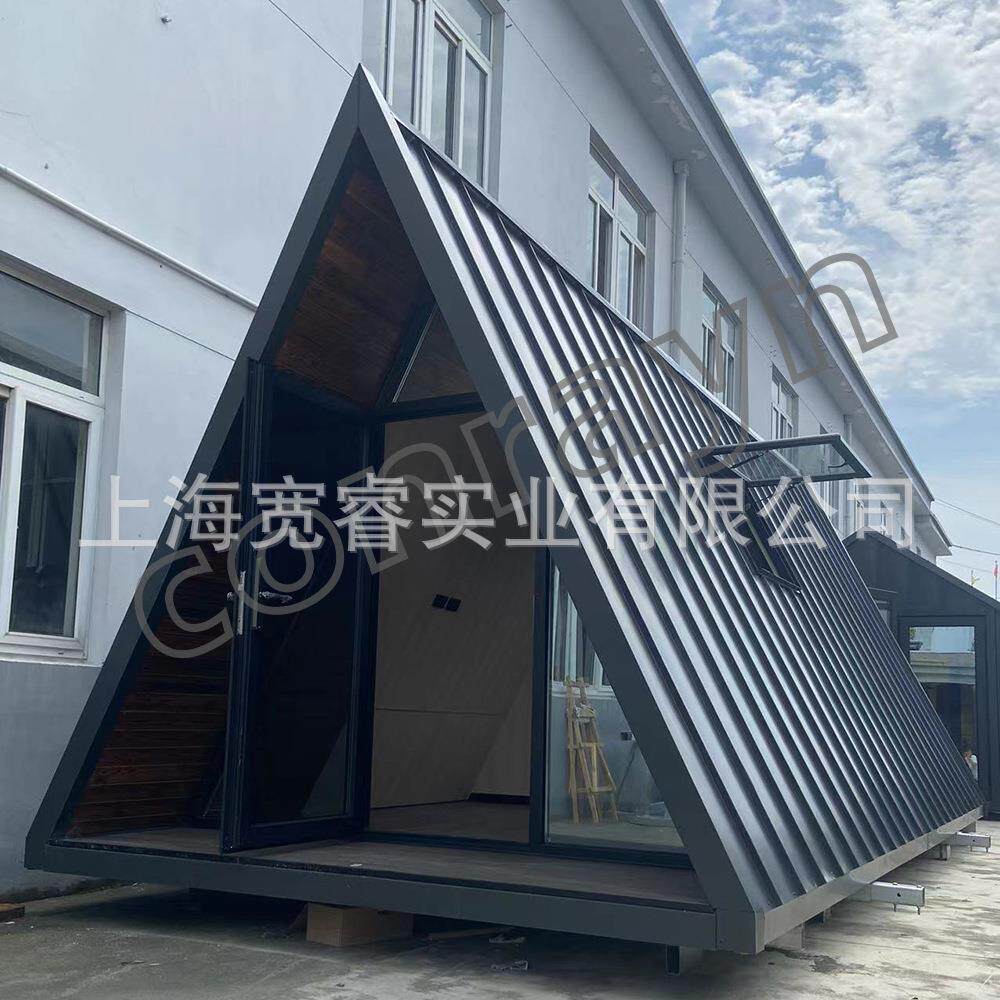 户外露营移动星空太空舱 集成式景观建筑 景区网红民宿度假三角屋