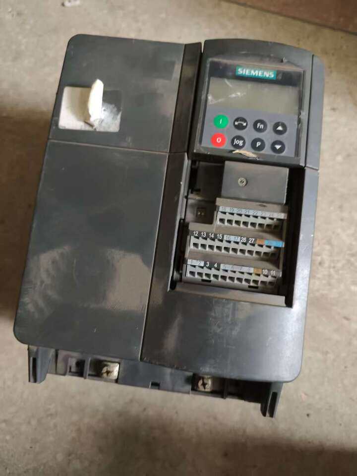 4月16日北京【京械5213】单位淘汰报废处置变频器一台网络拍卖公告