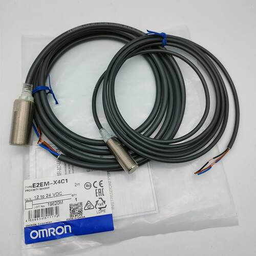欧姆龙接近开关E2EM-X8C1 E2EY-X4C1 E2EM-X16MX1E2EM-X8X1传感器