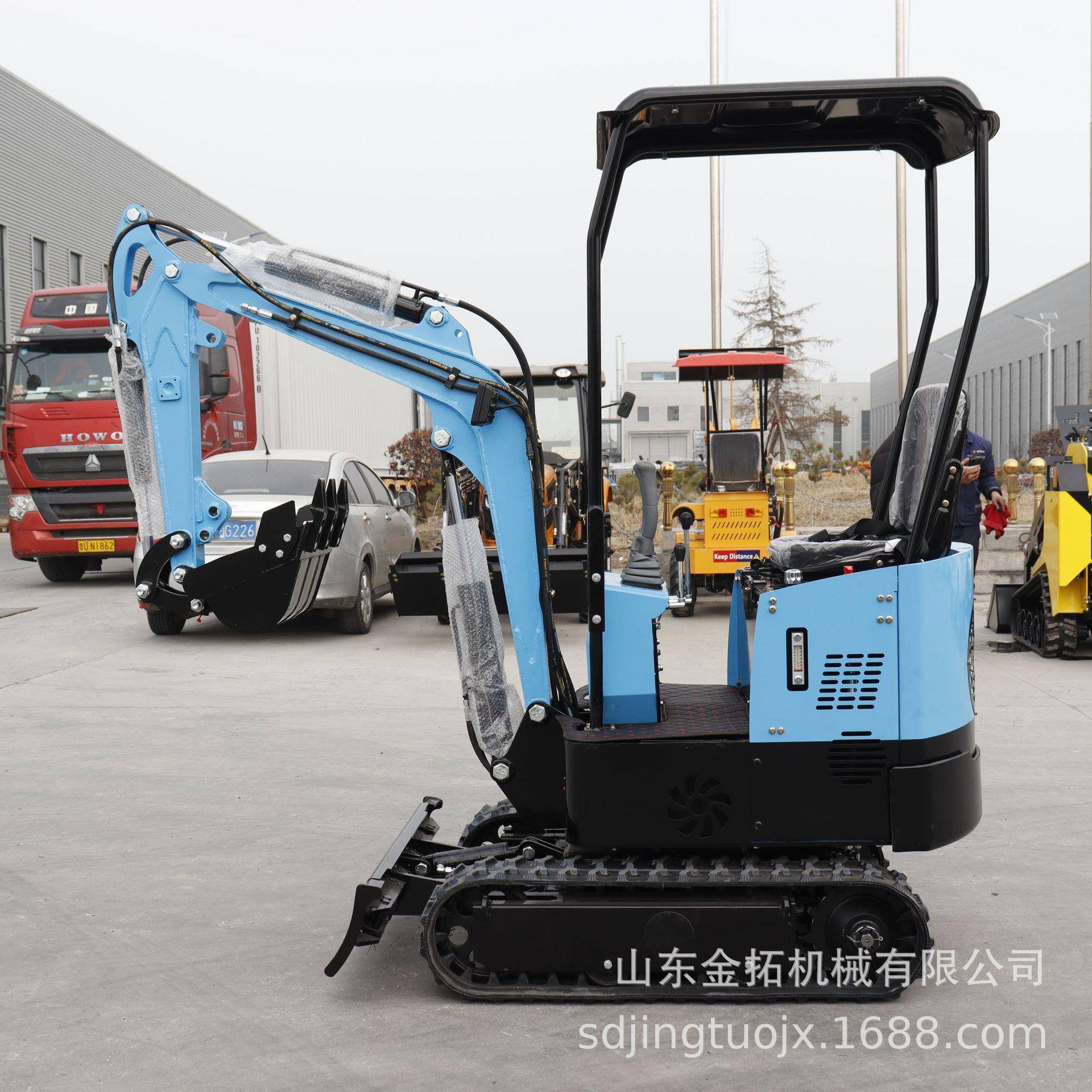 挖掘机外贸10型履带挖掘机1吨小型挖掘机13.5马力微型迷你挖掘机