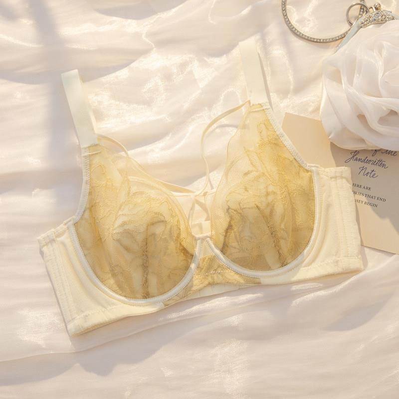 内衣女大胸显小胸薄款无杯软钢圈蕾丝小可爱调整型收副乳防下垂胸