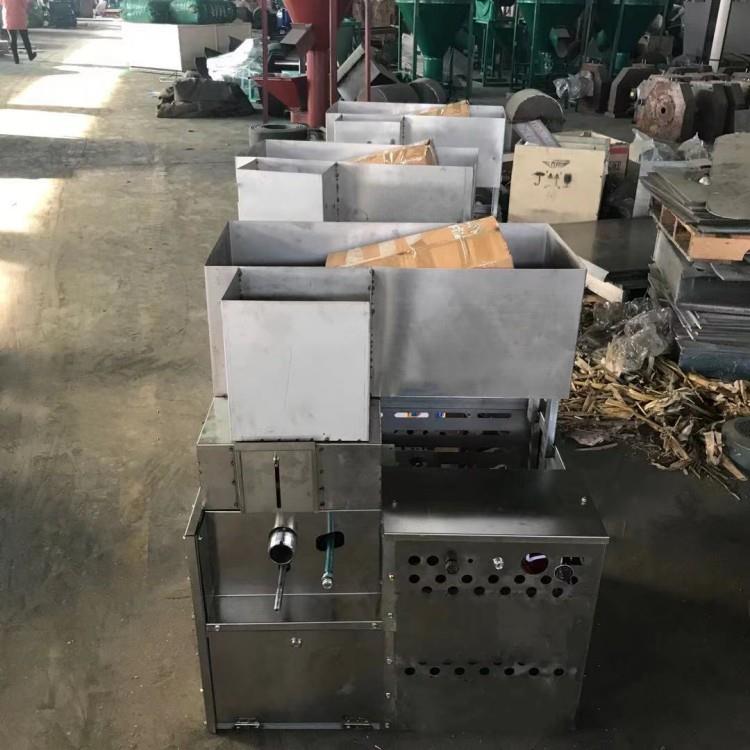玉米膨化机 商用五谷杂粮月牙弯空心棒面粉机 大米棍机包邮