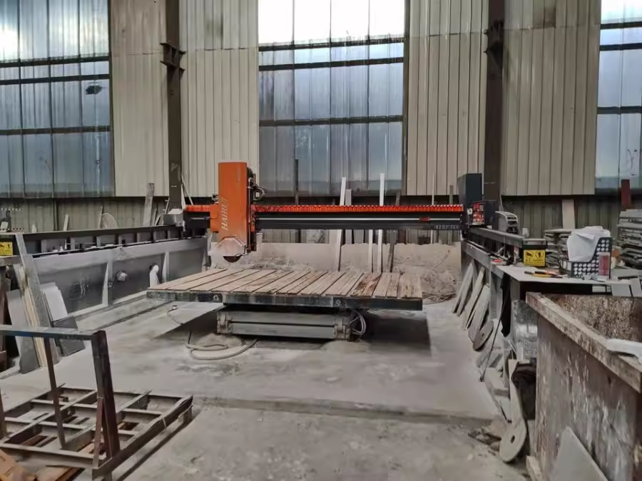 11月16日龙岩商贸公司名下机器设备网络拍卖公告