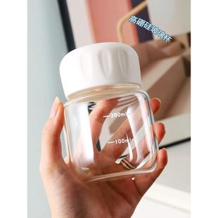 玻璃妇女便携式水杯与良好的外观和盖子迷你透明豆浆牛奶摇杯高硼