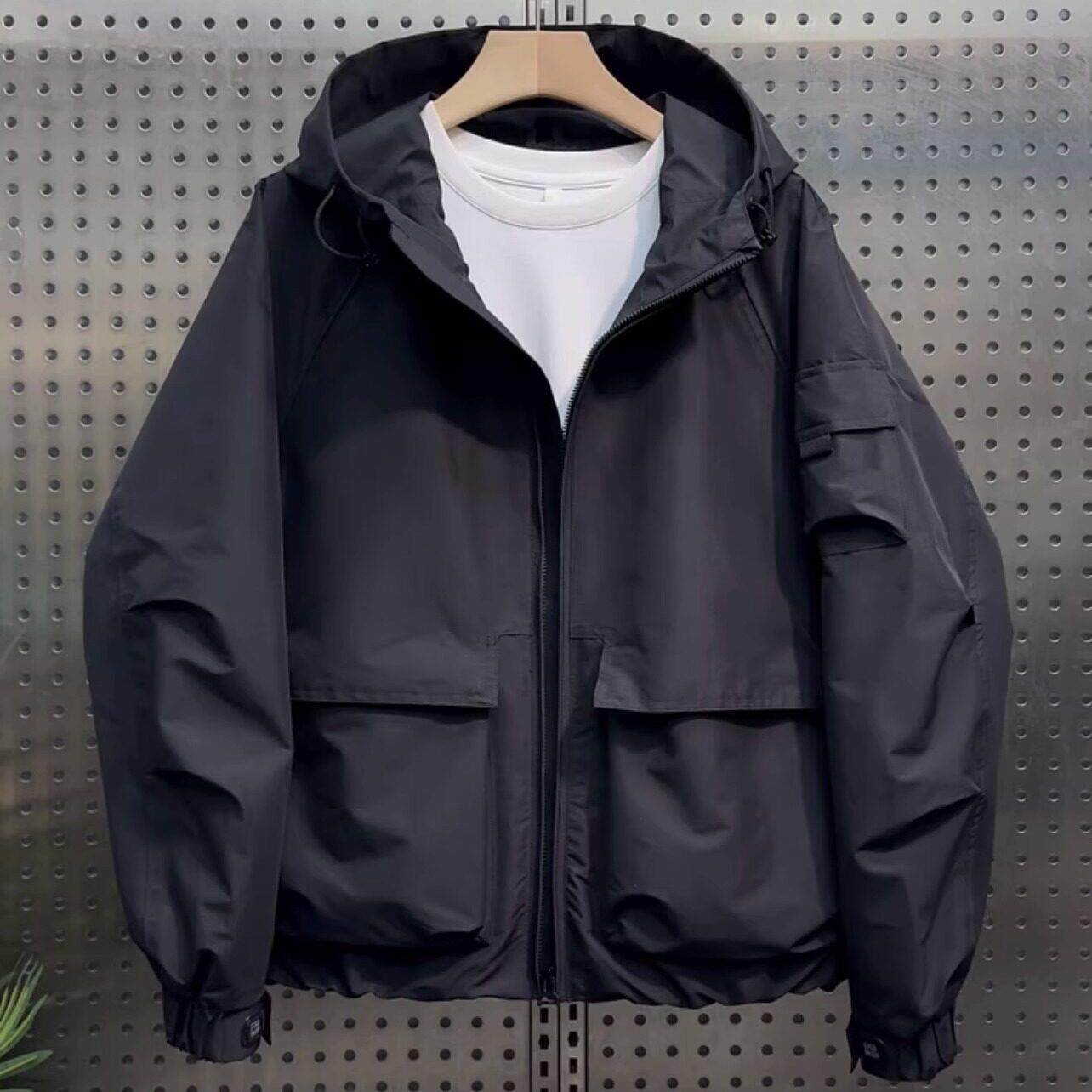 2026春季新款连帽夹克冲锋衣男士时尚流百搭工装外套痞帅防风上衣