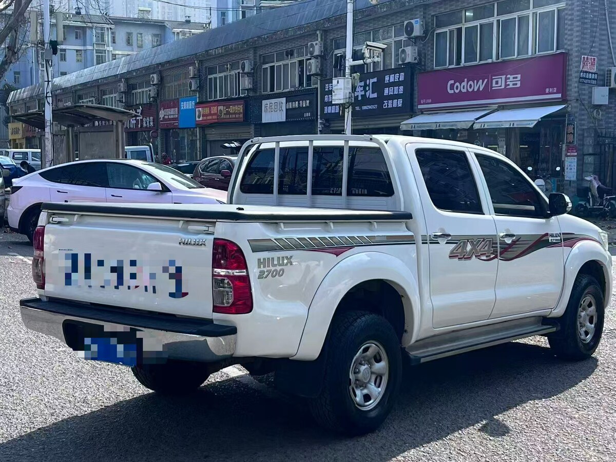 5月31日武汉市丰田海拉克斯Hilux(进口)丰田2.7DLX四驱网络拍卖公告