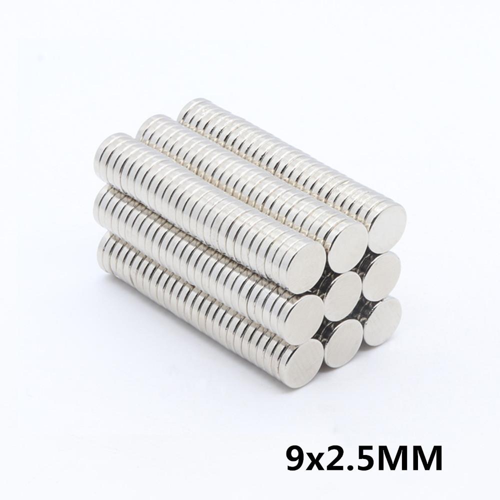 9*2.5圆形强磁磁铁冰箱贴徽章衣服包装手机支架铁吸铁石9x2.5