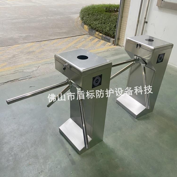 游乐场所超市入口出口单向通道三辊闸 旋转道匝 手动旋转闸成品
