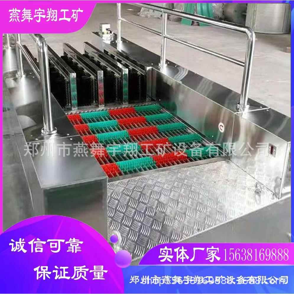 全自动双通道矿用洗靴机 喷淋式红外感应刷靴机 无动力矿用洗靴机