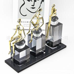 轻奢三人行小金人水晶摆件样板房客厅酒店大厅玄关酒柜家居工艺品