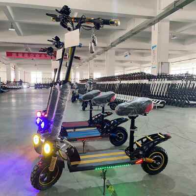 可折叠成人电动滑板车减震轮铝合金滑板车electrc scooter定 制