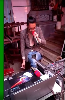 格伦士顿无线话筒电容麦克风防啸叫怎么样？是哪里牌子？有何缺点？
