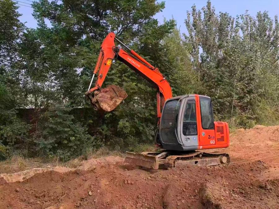 11月11日邢台日立60挖掘机网络拍卖公告