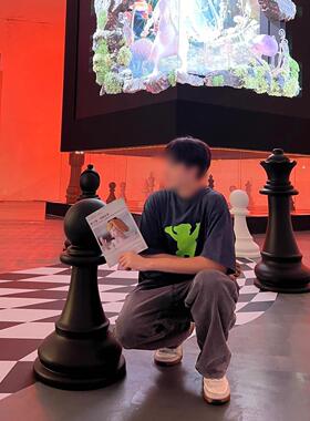 户外大型国际象棋雕塑公园广场售楼部婚庆用品黑白棋子摆件装饰品