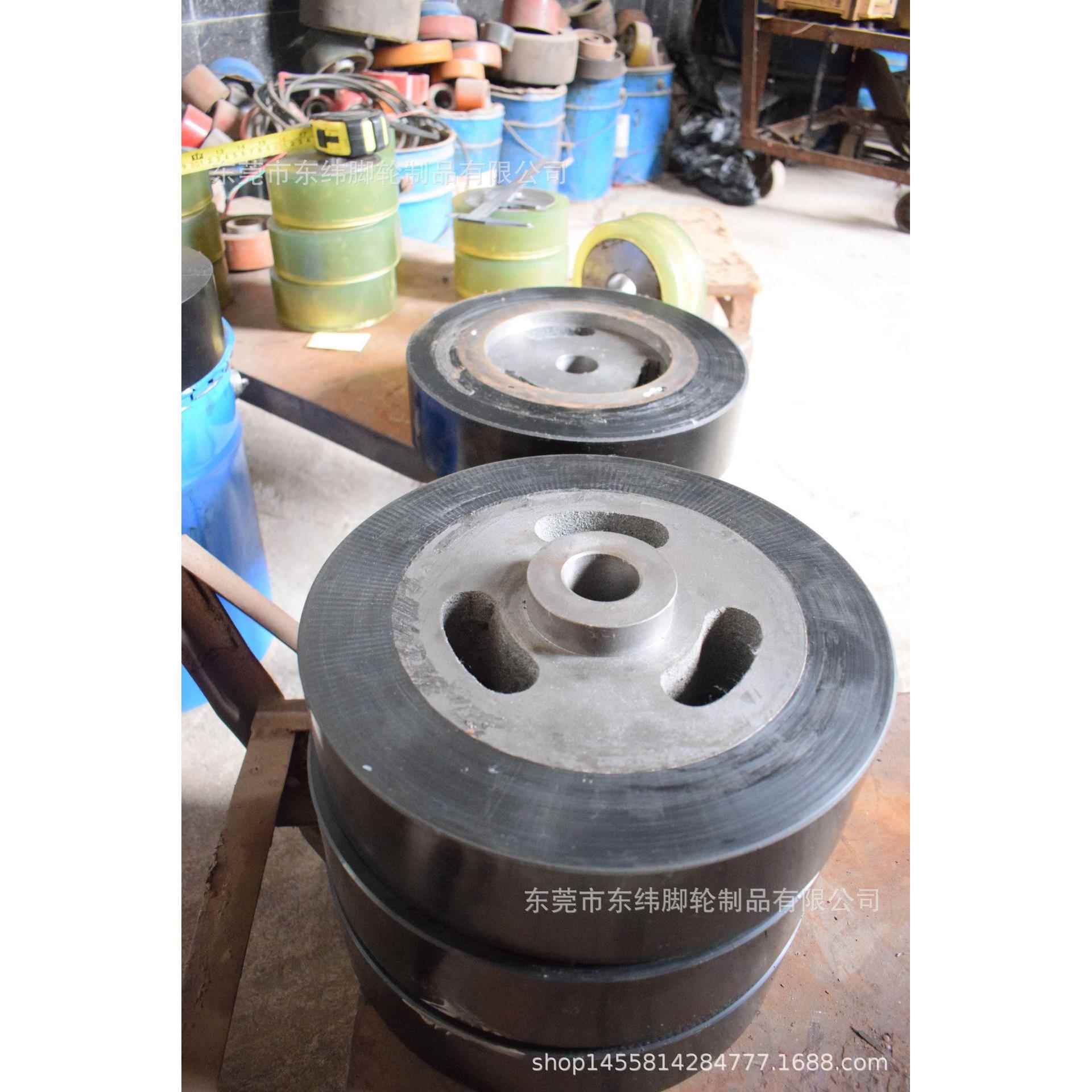 芯4号钢铁4568包橡胶动(驱动)轮传输送线聚5氨酯PU摩擦轮轨道轮