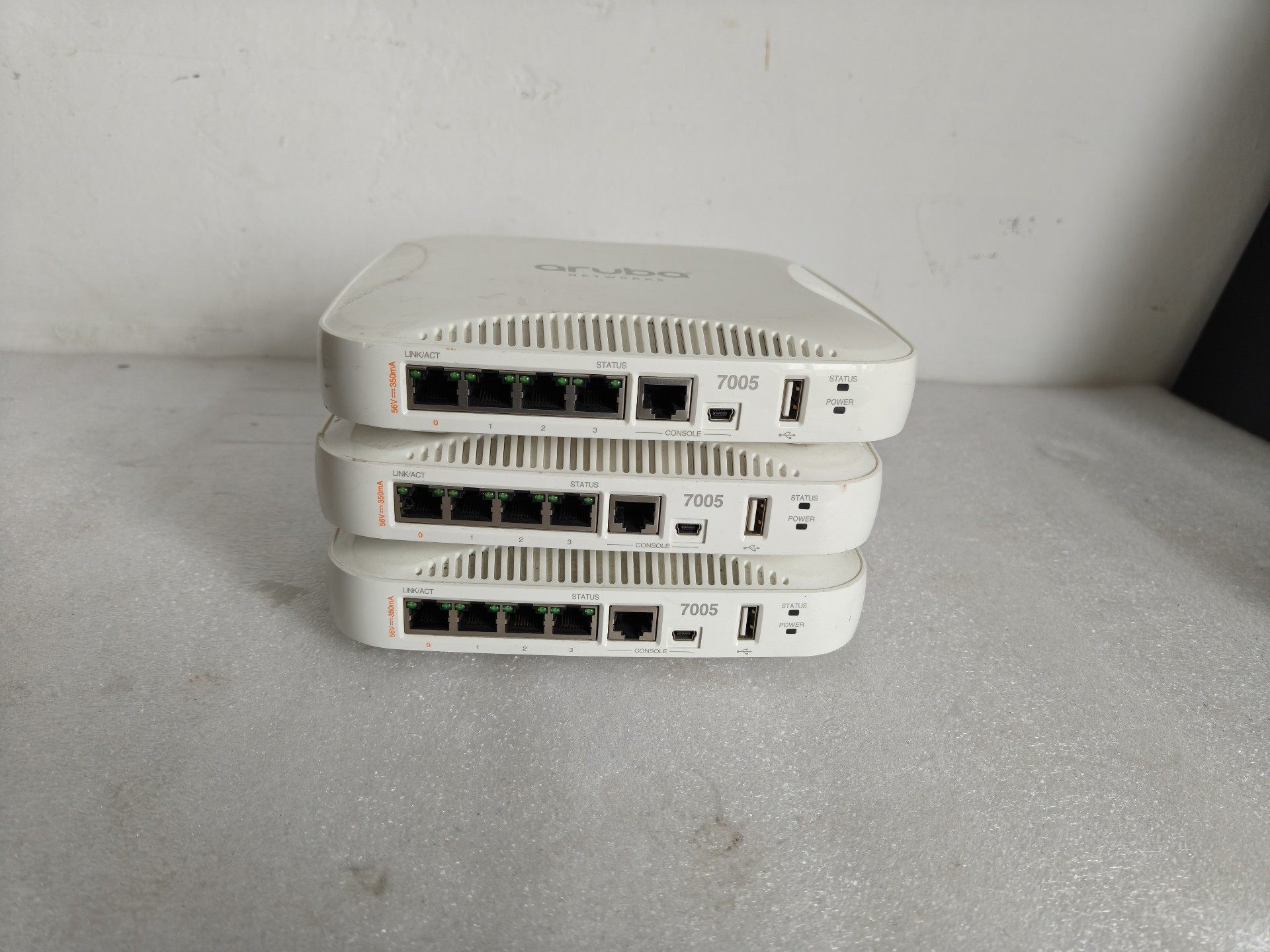 二手 阿鲁巴 Aruba7005-RW无线控制器，机器功能完