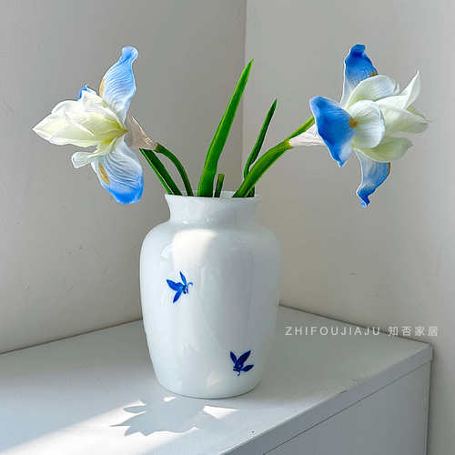 手绘蝴蝶兰花陶瓷花瓶 高品质摆件客厅插花ins 侘寂风装饰批发