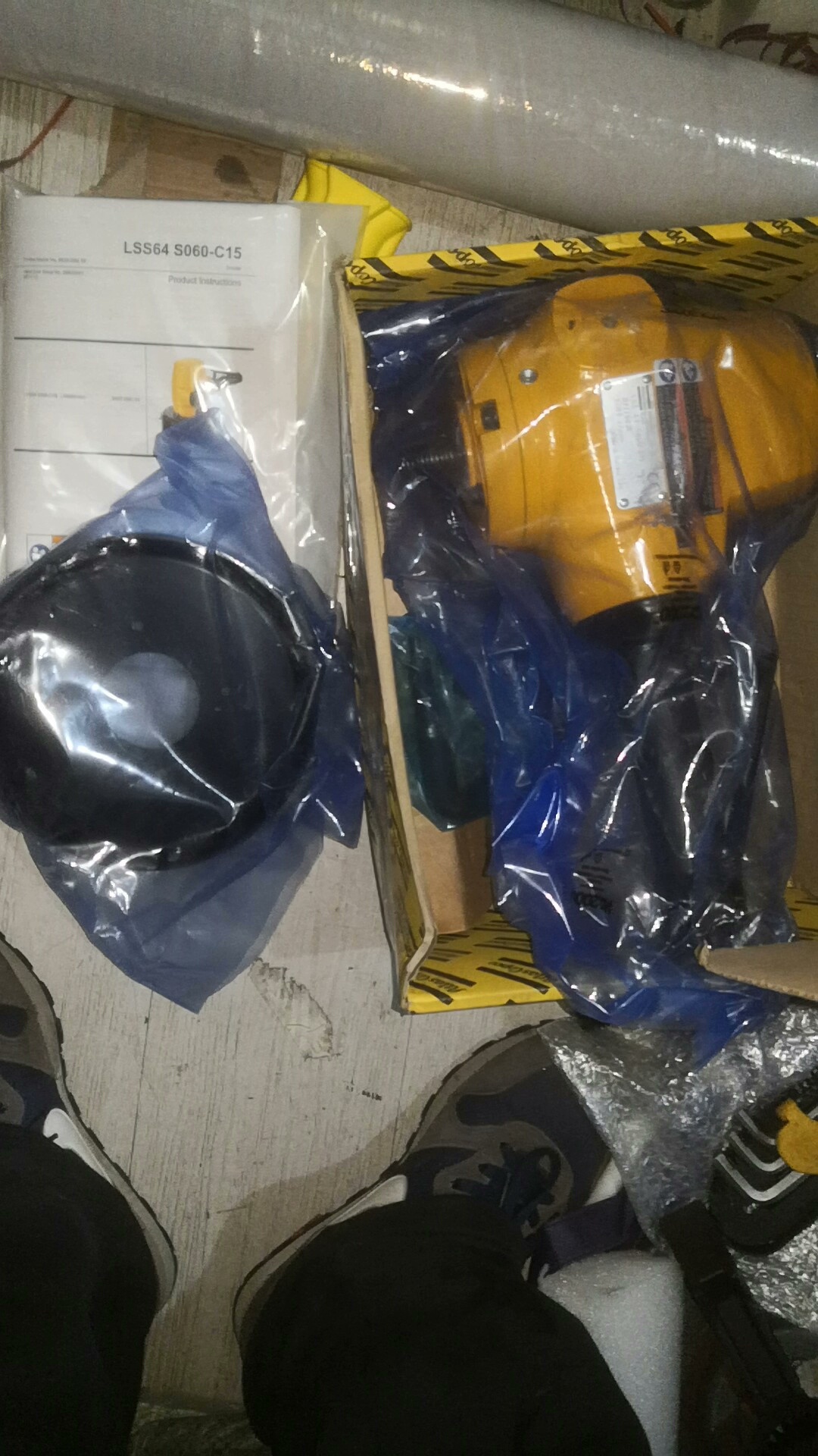 阿特拉斯LSS64 S060-C15重型气动打磨机，抛光机