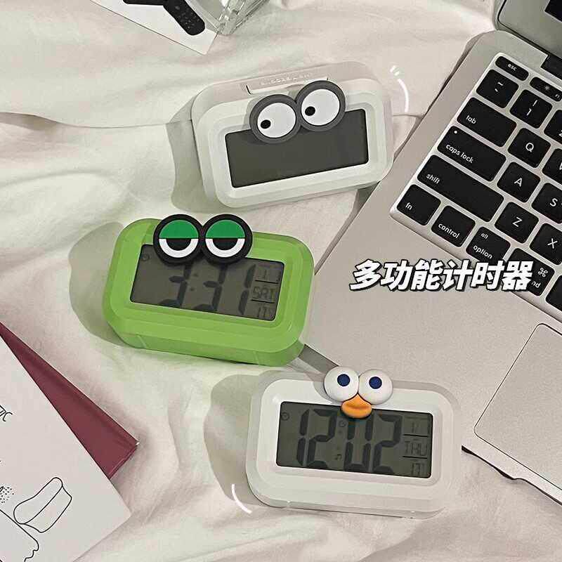 可爱卡通闹钟学生用宿舍桌面电子时钟表迷你小型静音床头夜光台式