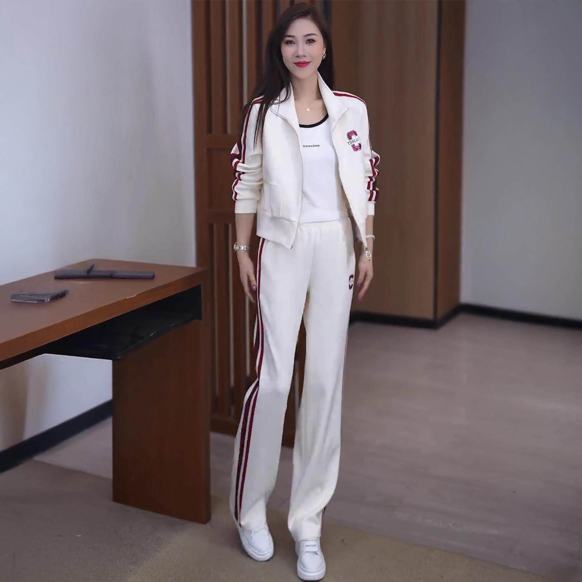 白色休闲运动套装女春秋2026年新款时尚洋气减龄卫衣直筒裤两件套
