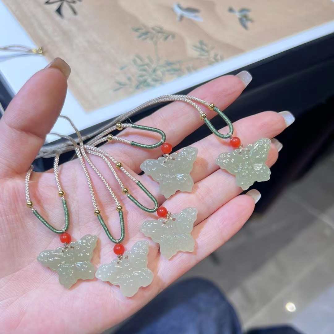 蓝貔貅末和田玉  和田玉佛批发葫芦挂件切蝴蝶和田玉公天然吊坠批