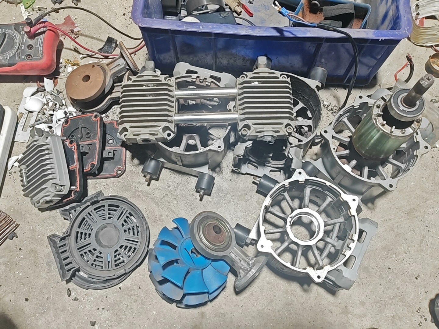 东成无油空压机配件