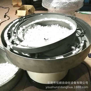 PE拉头振动盘胶袋自动上拉头打拉头设备筛选盘16年厂家制作