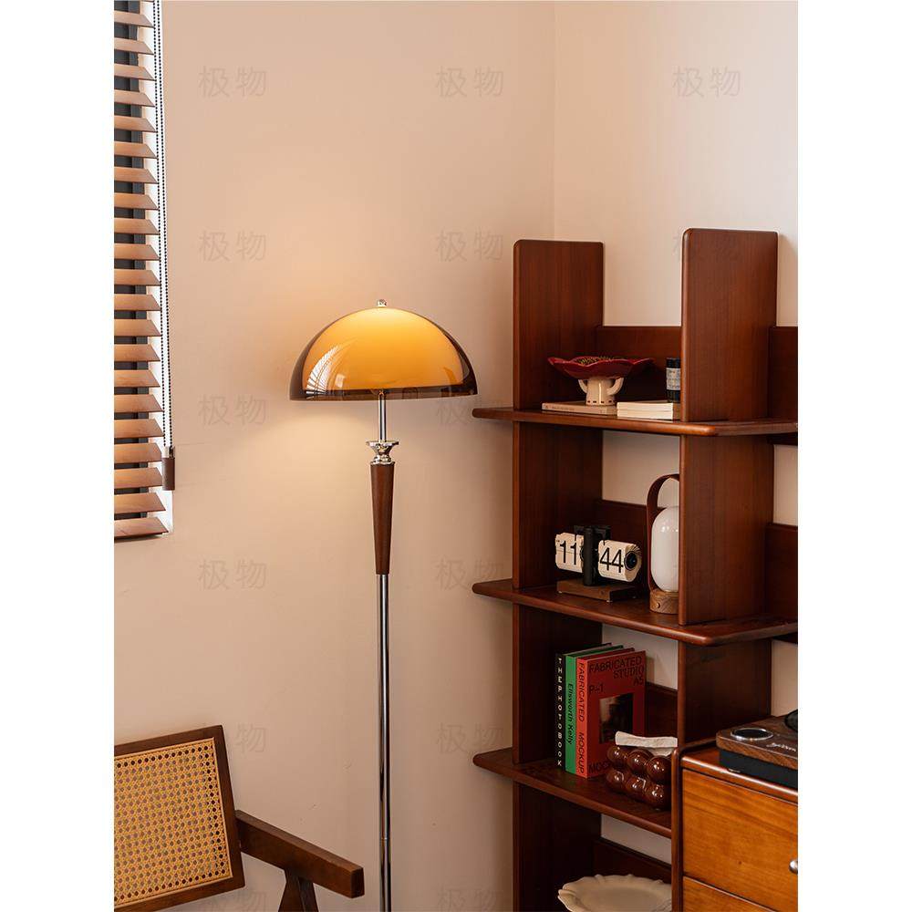 中古风落地灯客厅沙发旁落日夕阳氛围灯覆古卧室立式台灯2025新款