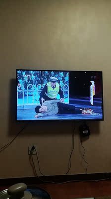 【画质对比】海信HZ43E35A和长虹43D5S哪个好，亮度质感哪个更佳？