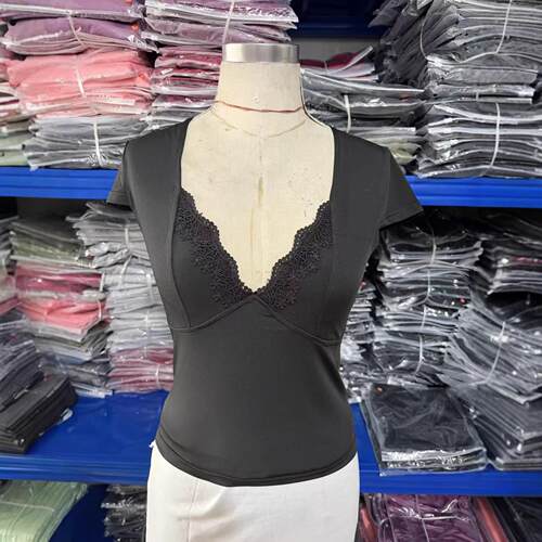 Lace patchwork V-neck short sleeved T-shirt for women,