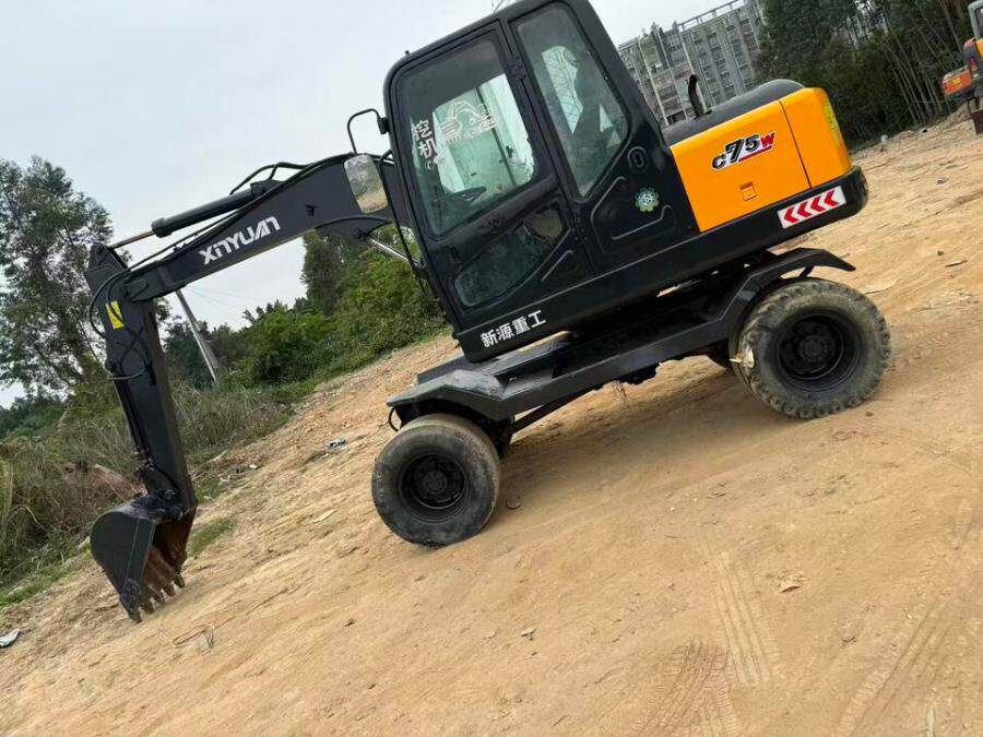 4月4日漳州资产处置新源轮式挖掘机网络拍卖公告