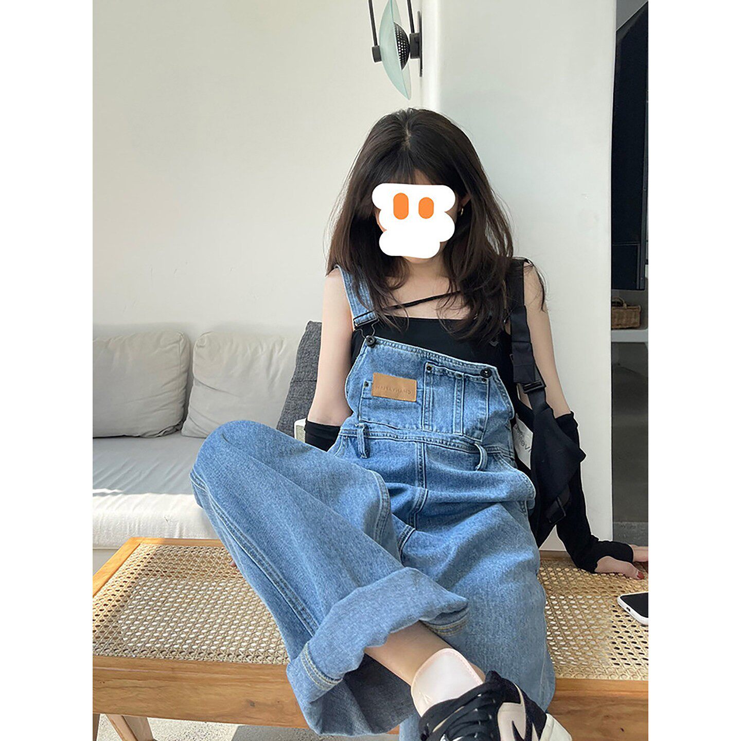 韩国复古蓝牛仔背带裤女2026新款减龄宽松设计感复古小个子连体裤