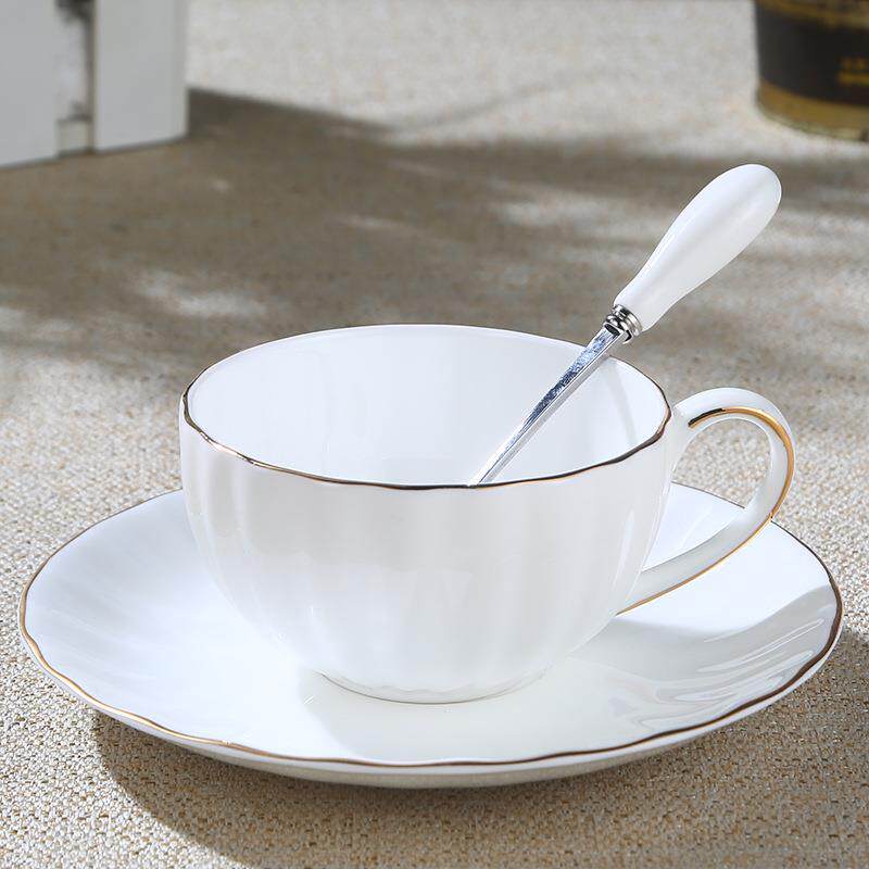 高档精致欧式咖啡杯简约骨瓷拿铁杯创意陶瓷杯下午茶家用茶具套装