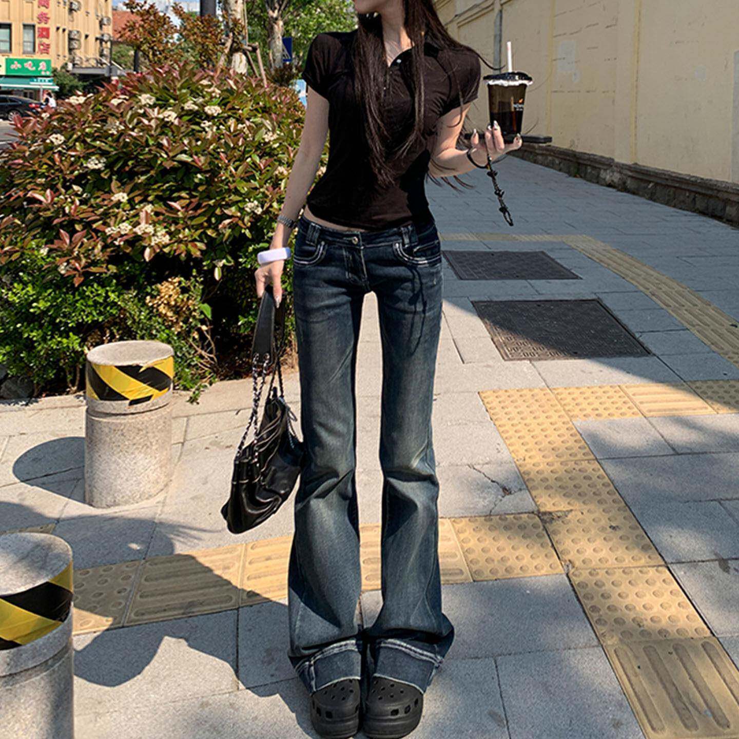 易梦玲同款复古深蓝色低腰微喇牛仔裤女2026春季新款设计感喇叭裤